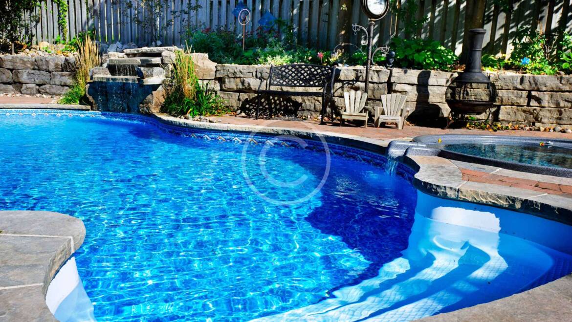 Weekly and biweekly pool maintenance services